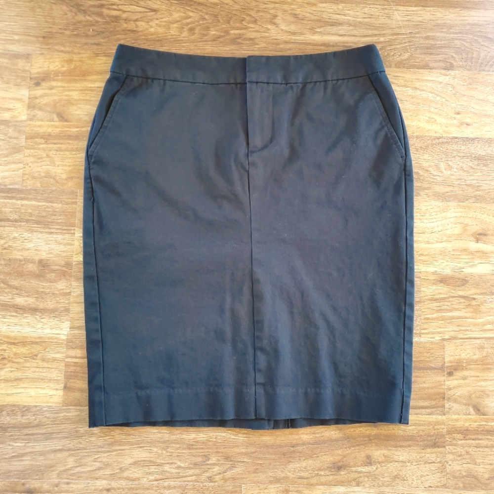 GAP Skirt Size 2 Mini Black Pencil Dress